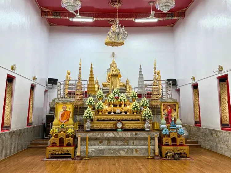 Wat Phet Samuth Woravihan
