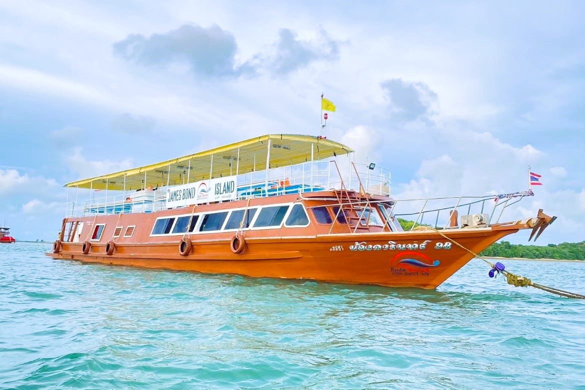 Top Rated Phang Nga Bay Big Boat Tour: James Bond Island, Panak, Hong & Lawa Island with canoeing