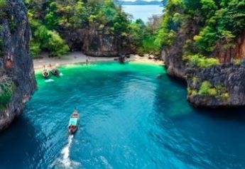 Hong Island Sunset Speedboat Escape – 360° Views, Bioluminescent Plankton & Beach BBQ