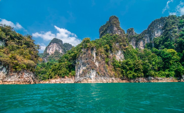 Bamboo Island Speedboat Day Trip from Krabi with Lunch & Snorkeling